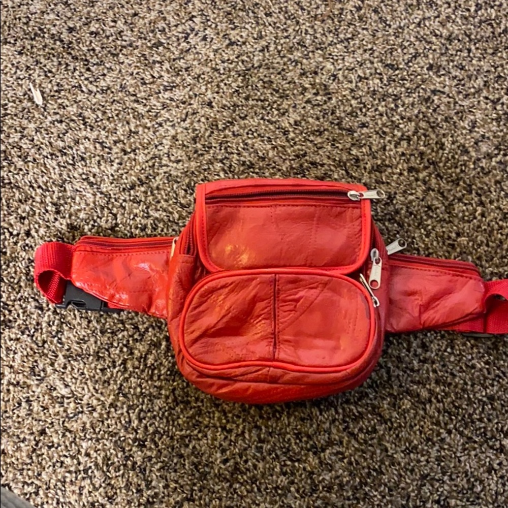 Fanny pack